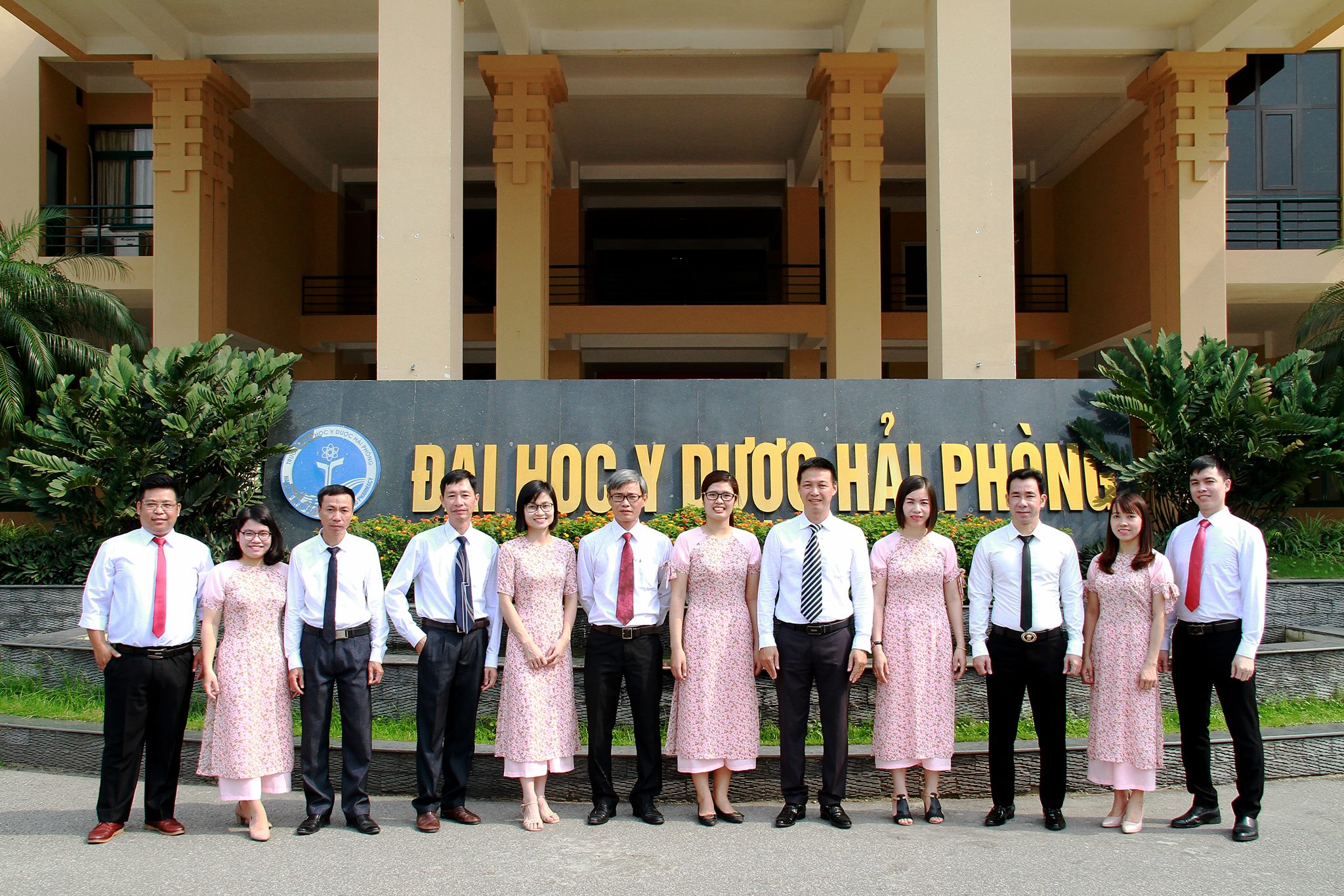 GIẢI PHẪU (HMTU)